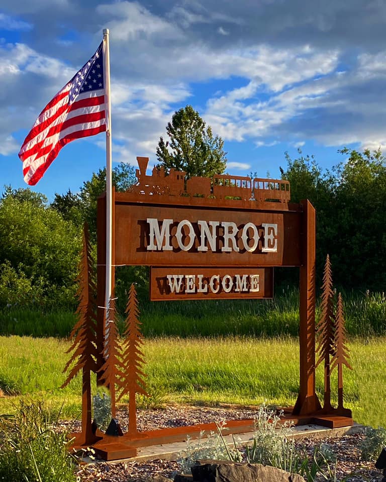 Welcome to Monroe City Hall: Gateway to Civic Engagement